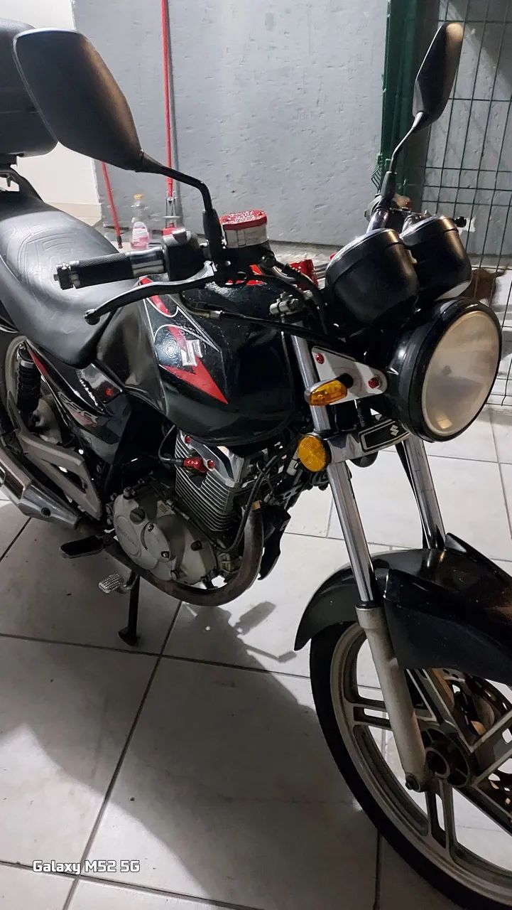 Suzuki 150i documentos em dia - Foto 5