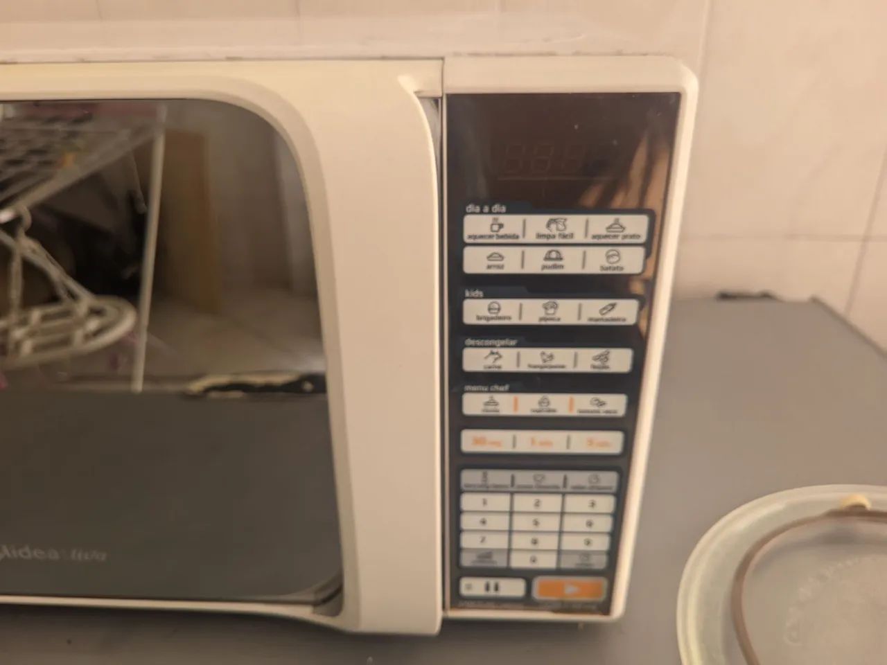 microondas midea mtae21 usado em funcionamento. - Foto 4