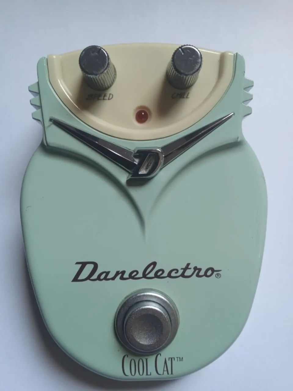 Pedal Danelectro Cool Cat Chorus 18v