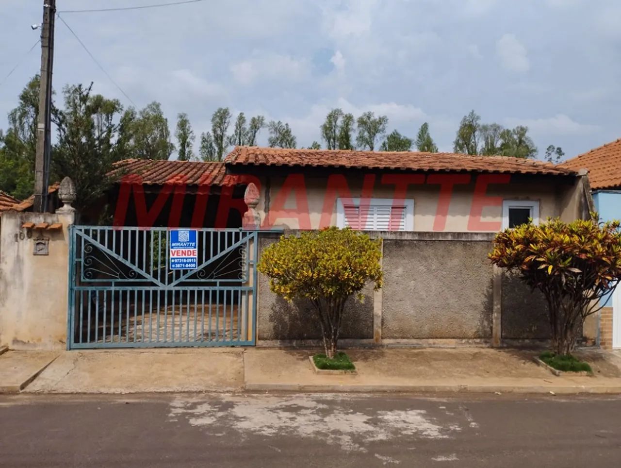 Casa terrea de 250m² com 2 quartos em Centro