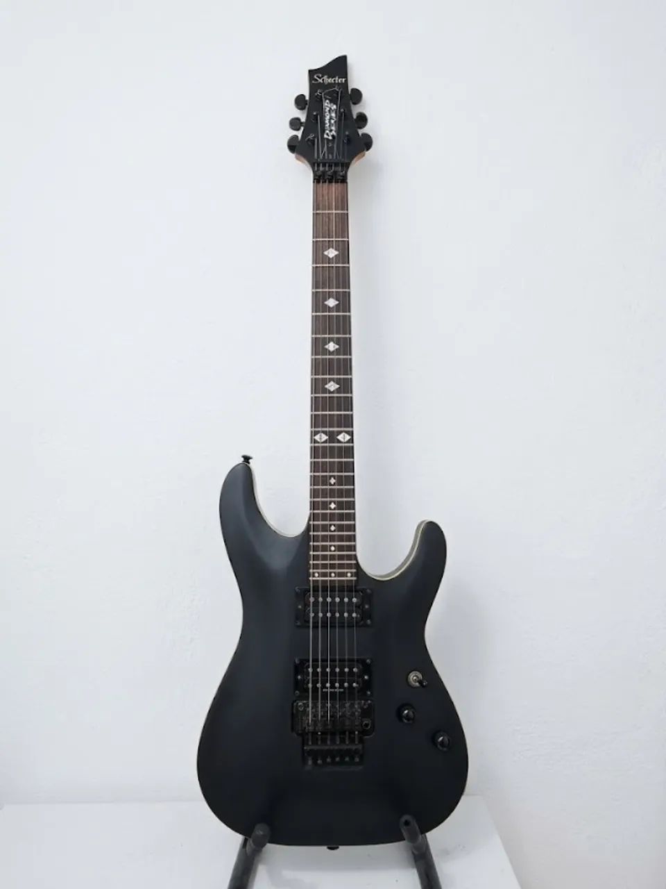 Guitarra Schecter