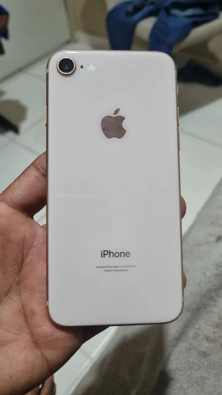 IPhone 8 com defeito 