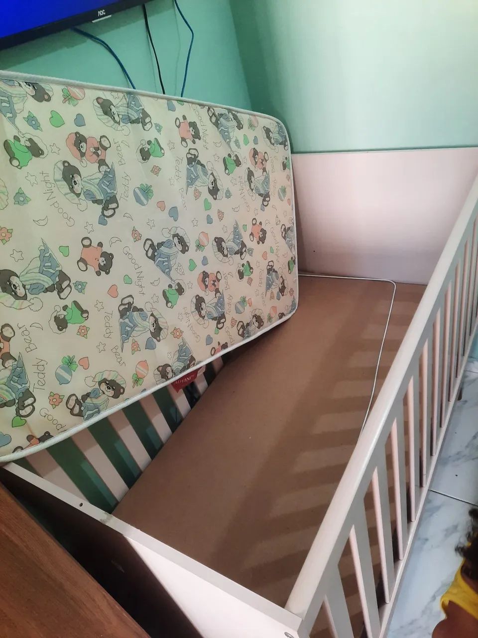 Vendo berço + banheira - Foto 2