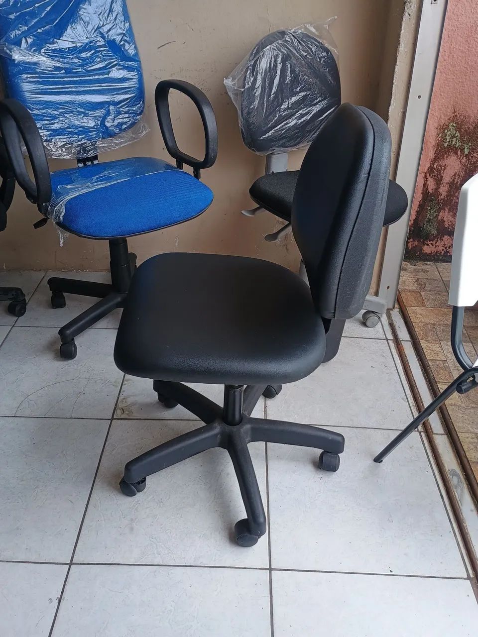 Cadeira executiva  - Foto 3