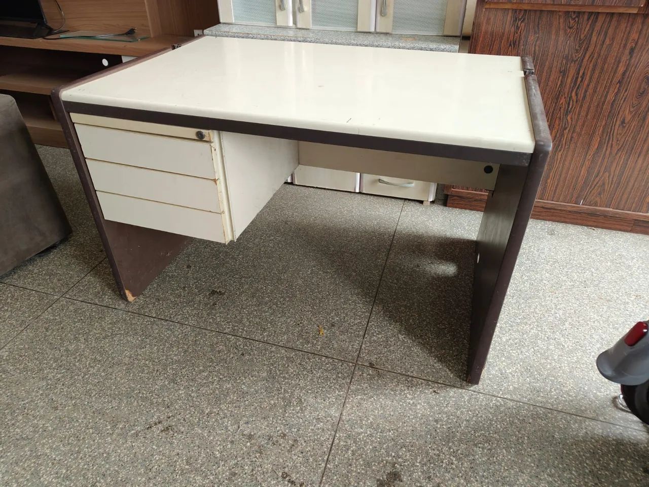 Mesa de escritório de MDF  - Foto 2