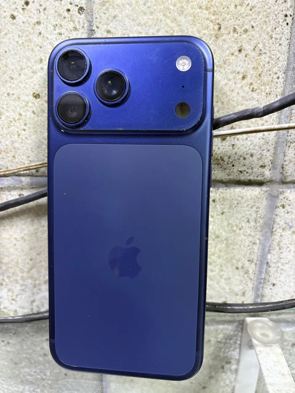 Vendo Iphone 17 Pro Max Azul - Foto 4
