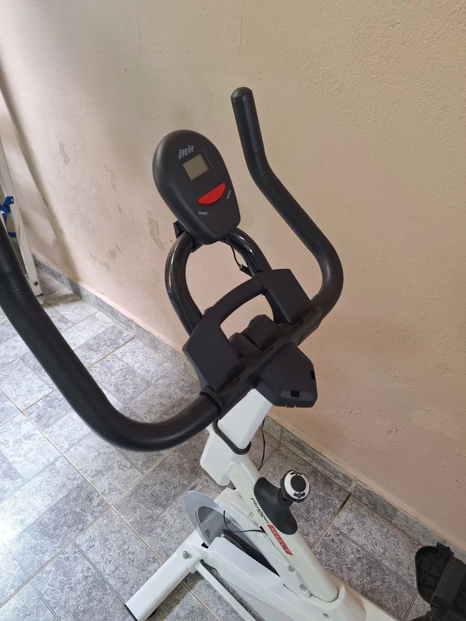 Vendo bicicleta ergométrica - Foto 3