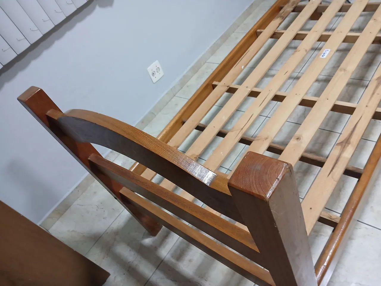 CAMA DE SOLTEIRO