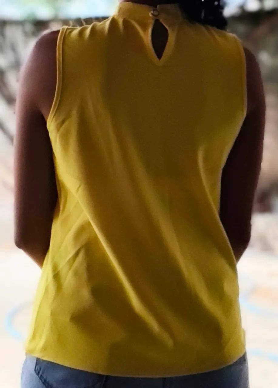 Blusa feminina amarela - Foto 2