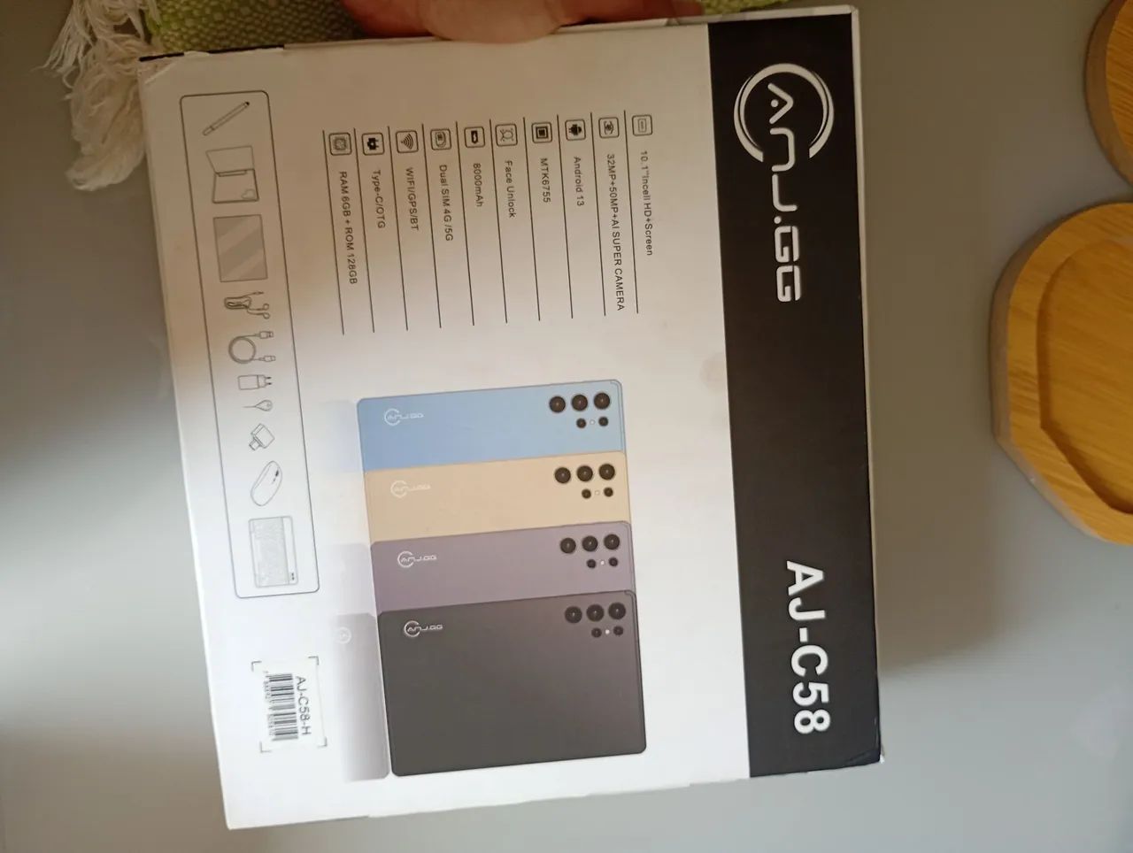 TABLET EXCELENTE PARA JOGOS E ESTUDO ACOMPANHA TECLADO CANETA E FONE  CAIXA  - Foto 2