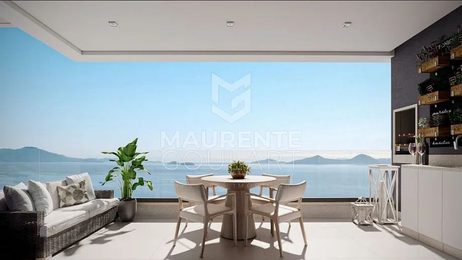 Apartamento com 3 dormitórios em Barreiros