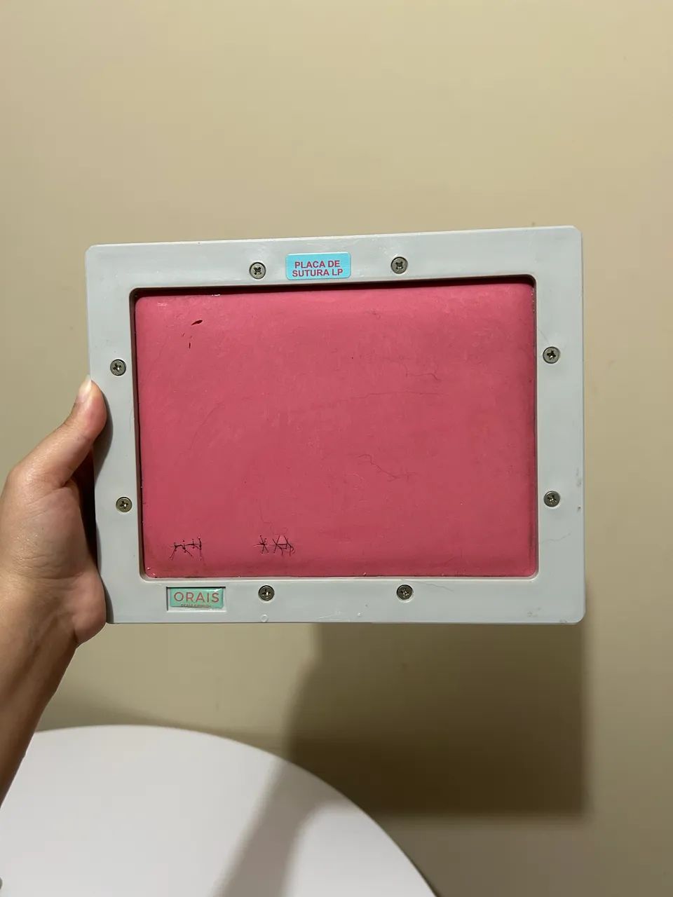 PLACA DE SUTURA