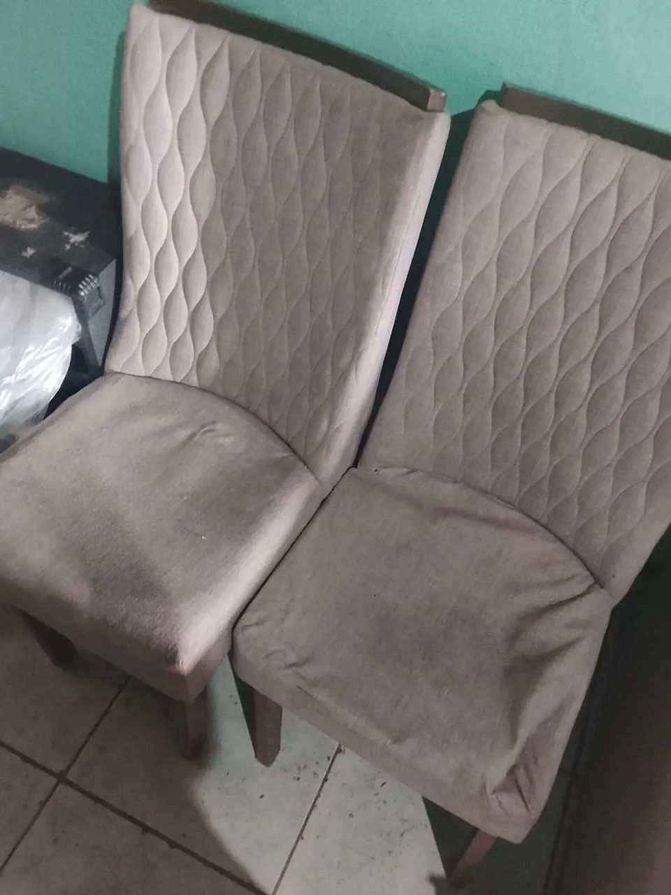 Cadeiras Acochoadas