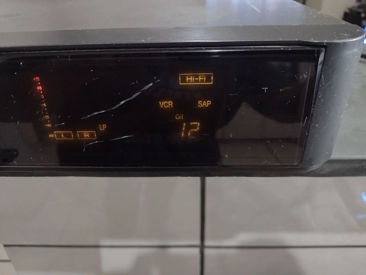 Vídeo cassete Sharp Vc1199B Com defeito.