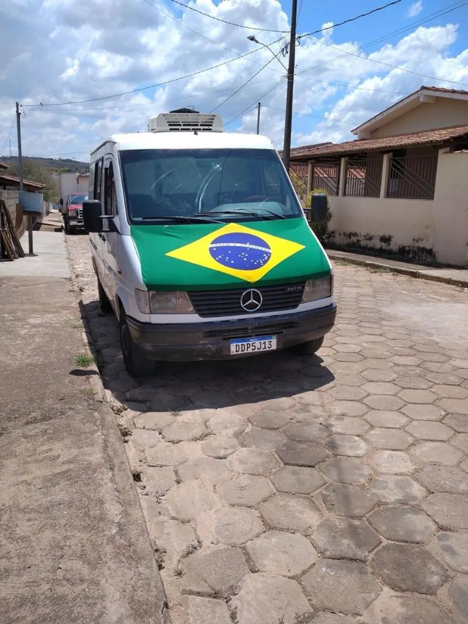 Mercedes-Benz Sprinter 312 Furgão Curto Diesel 2001