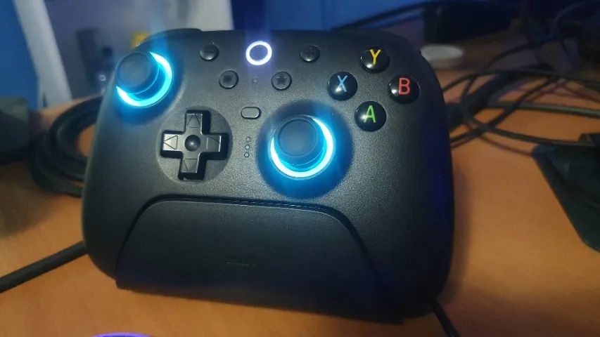 Controle Wireless 8 BitDo Ultimate 2, Efeito Hall, 2.4G, com Dock, p/ PC e Android, Preto - Foto 2