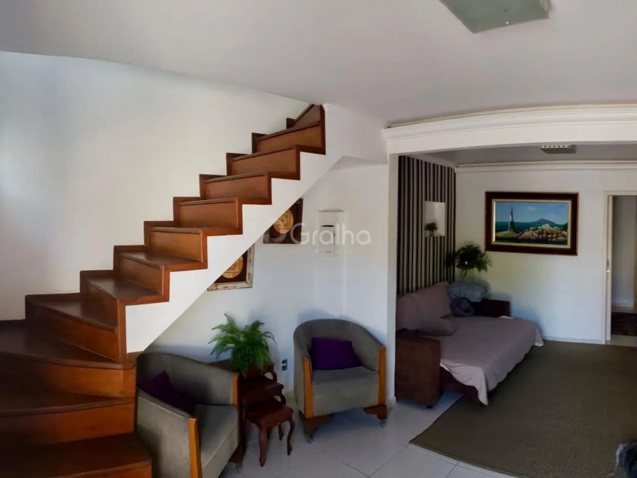 Casa de 122m² com 4 quartos sendo 2 suítes na Vargem do Bom Jesus