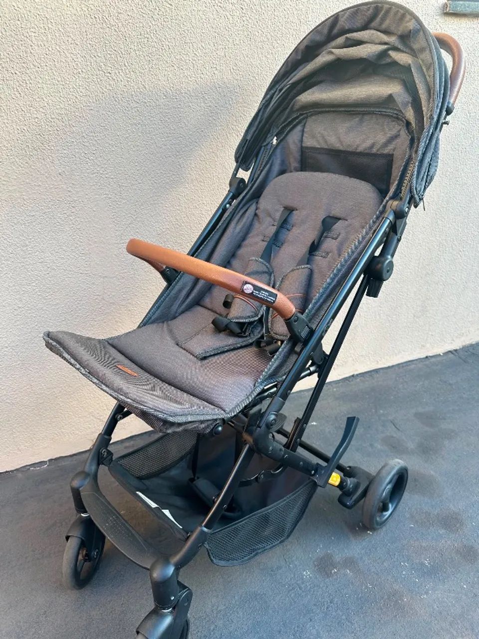 Carrinho de beb ê com alça  - Foto 2