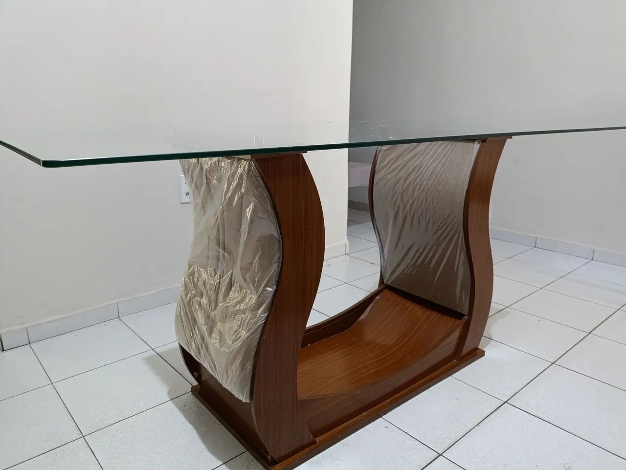 Mesa de vidro com 6 cadeiras - Foto 5