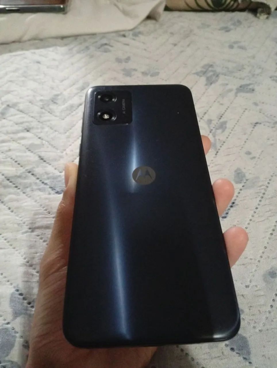 Motorola e13 funcionando com pequenas falha no pixel da tela - Foto 2