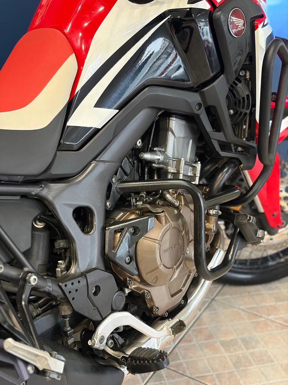 AFRICA TWIN 2018  - Foto 5