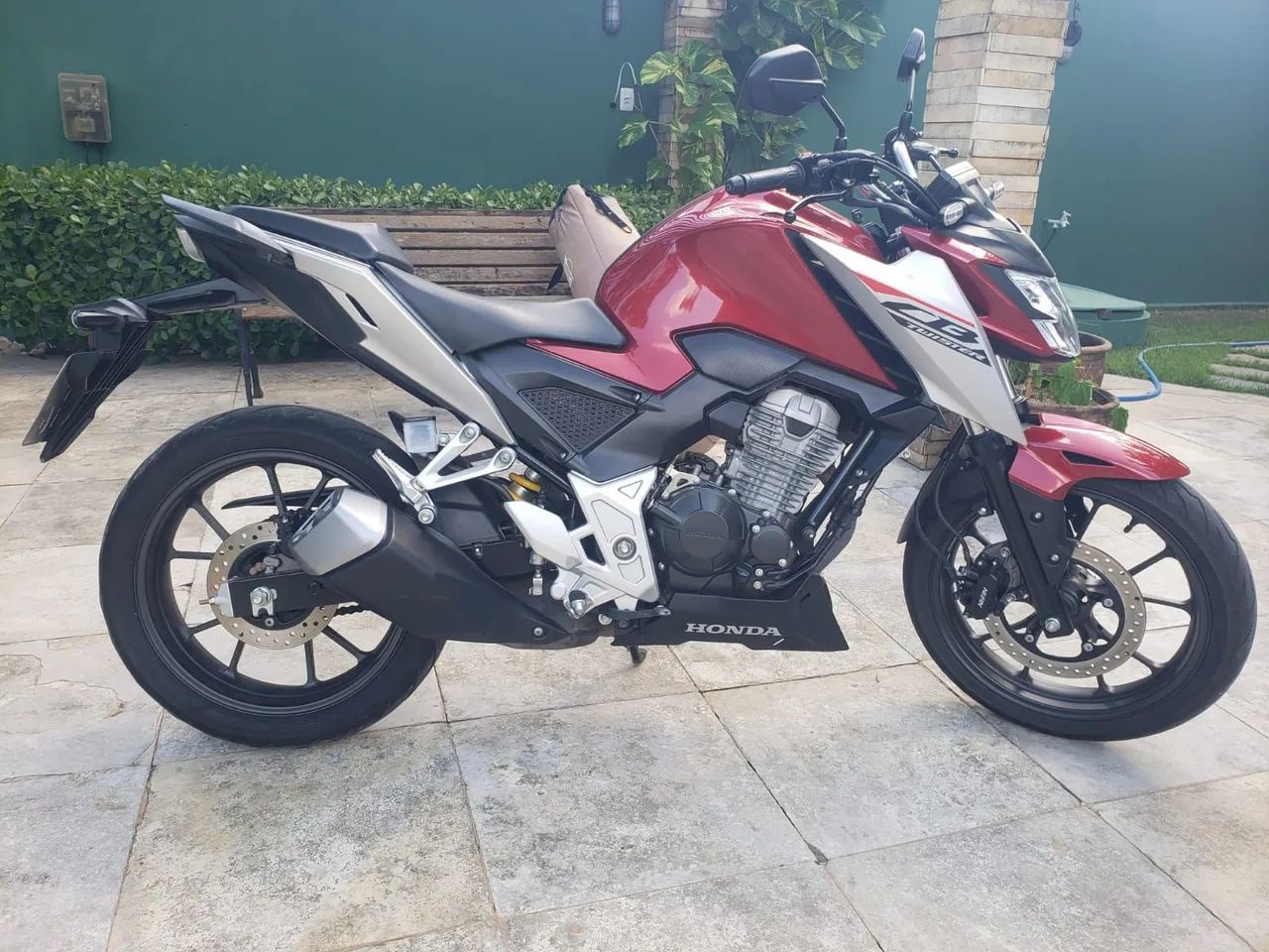 TWISTER 26 