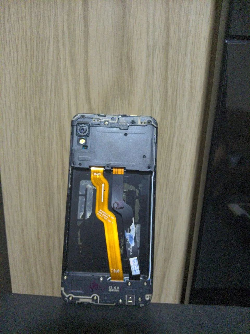 Samsung A10 sem bateria e tela quebrada - Foto 5