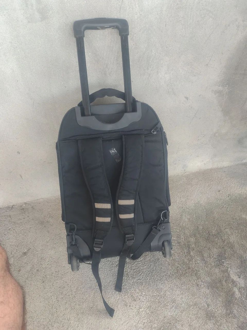 Mochila com rodinhas pra viagem  - Foto 4