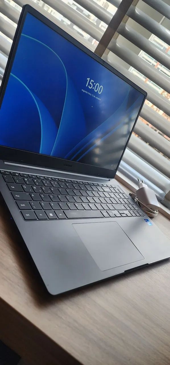 Samsung Galaxy Book2 i7 32GB de RAM - Foto 6