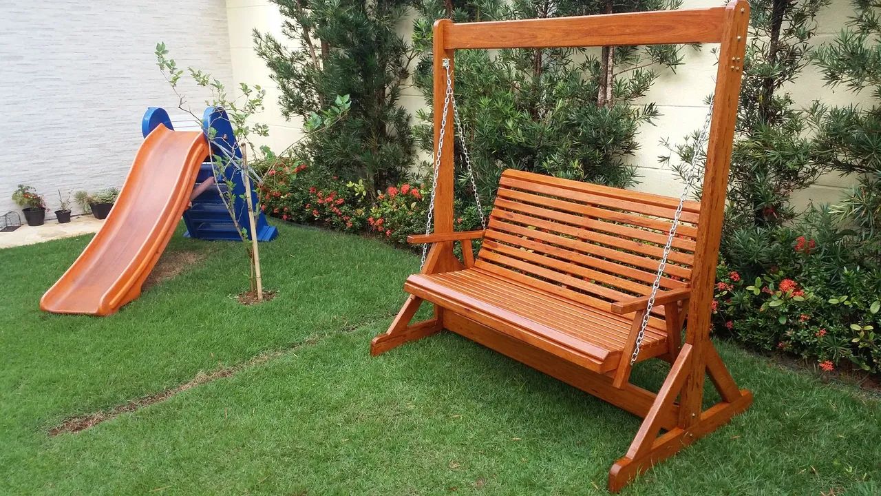 Balanço em madeira Maciça 