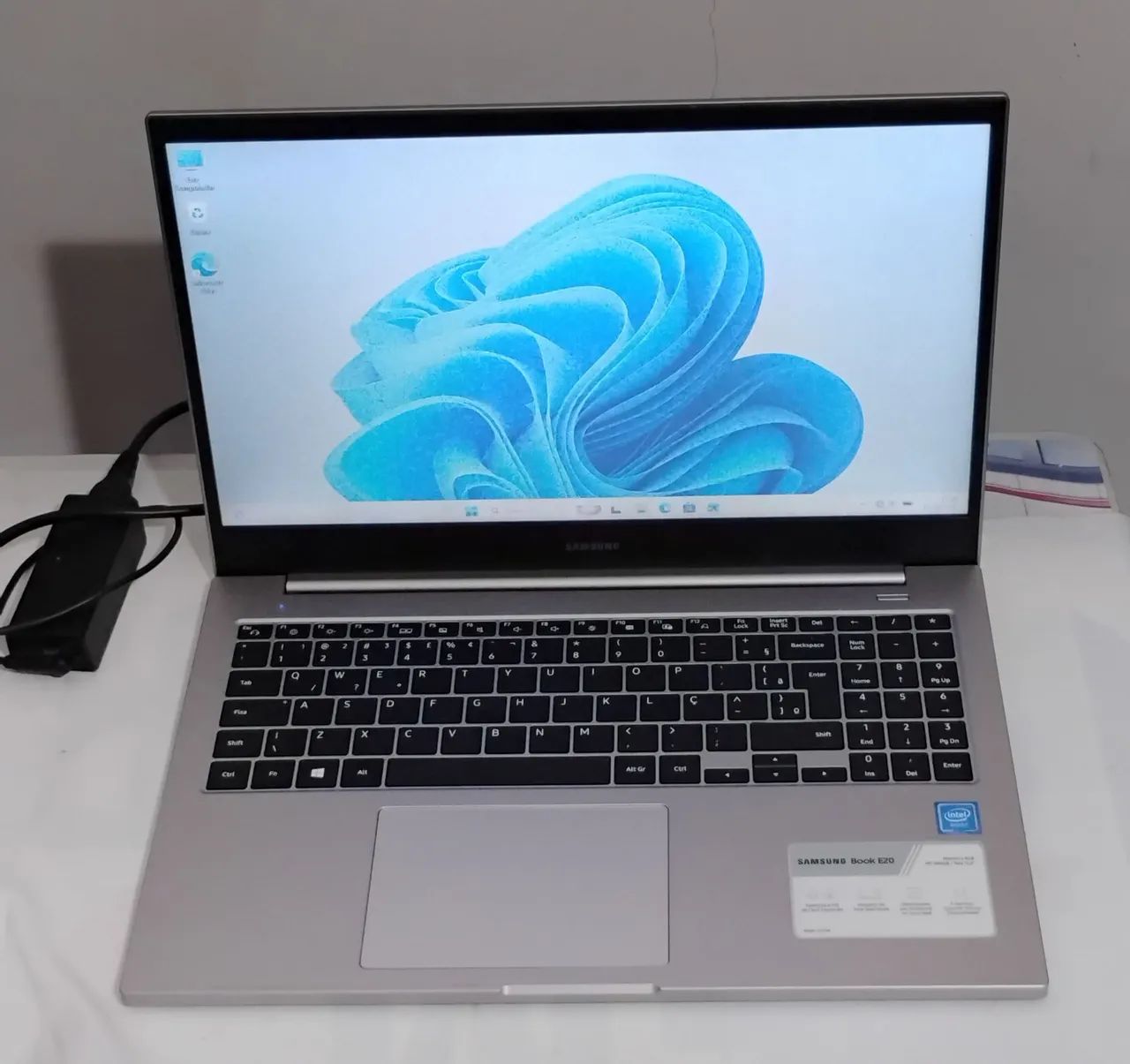 Notebook Samsung Book 