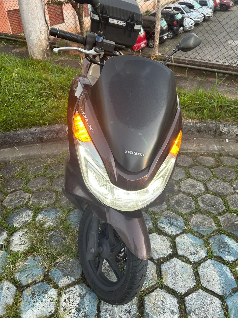 Vende se PCX 2017 documento ? 