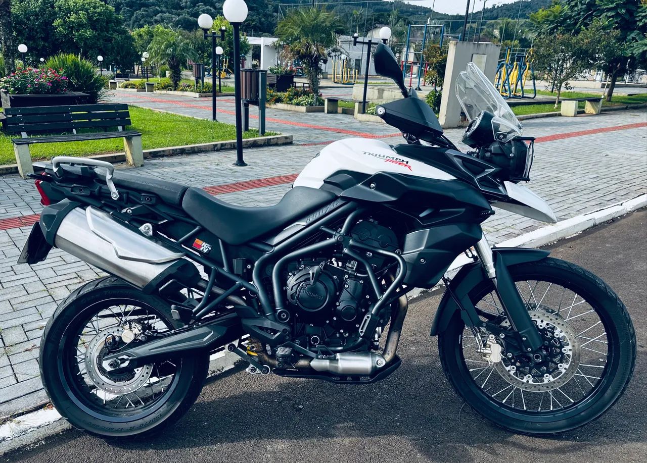 Triumph 800 XC 2013 - 1494381629 | OLX