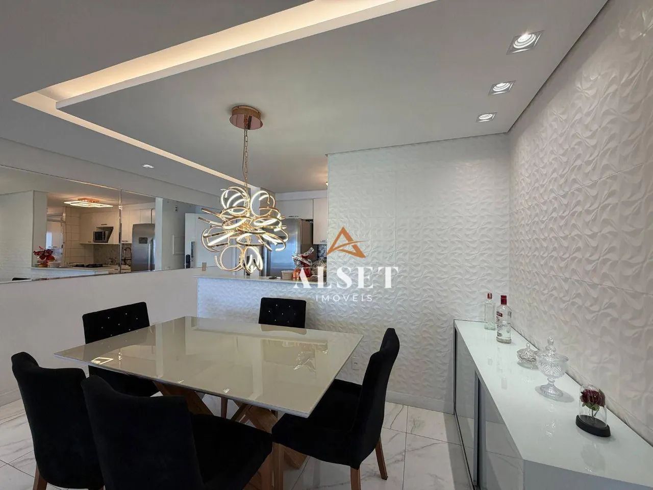 Apartamento com 2 dormitórios e varanda gourmet - Foto 4