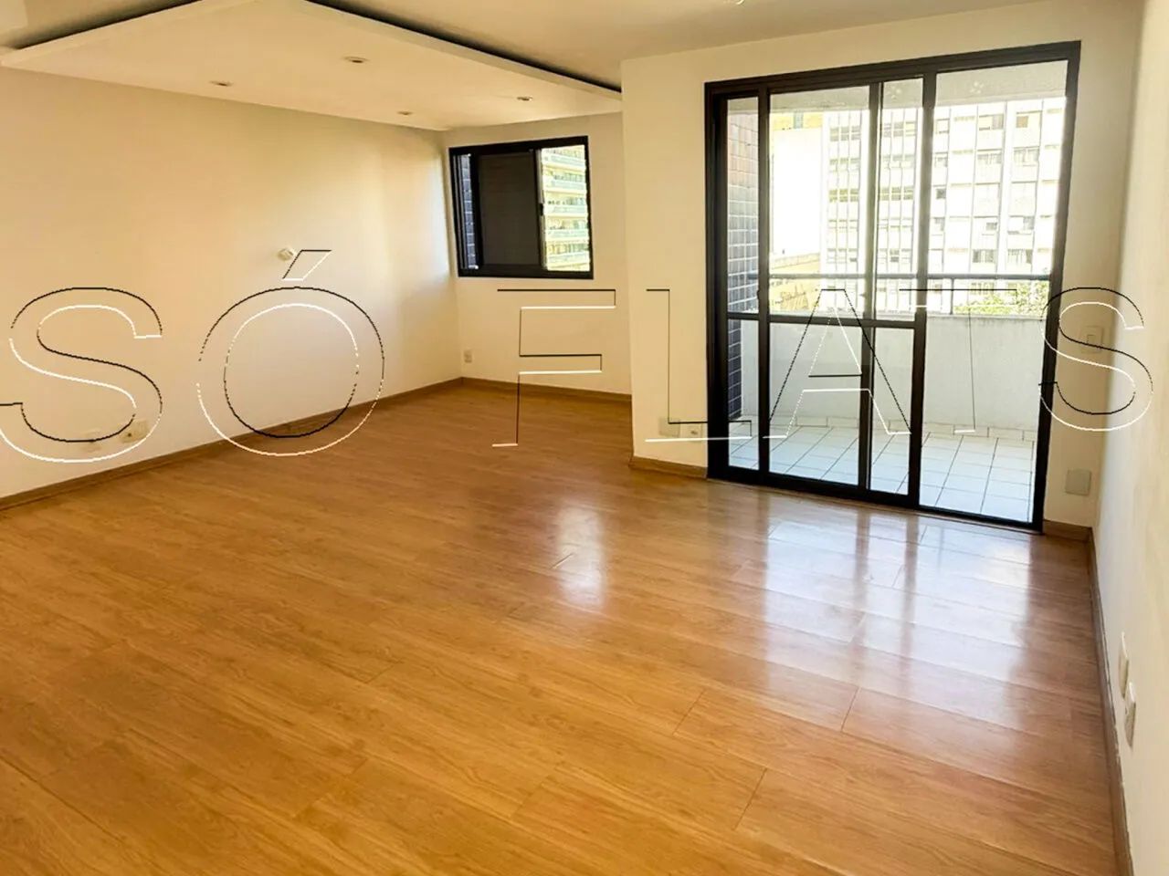 Apartamento 3 Dormitórios com Suíte e 2 Vagas à Venda no Jardim Paulista