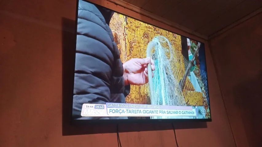 Tv smart 43 polegadas aud sat - Foto 2