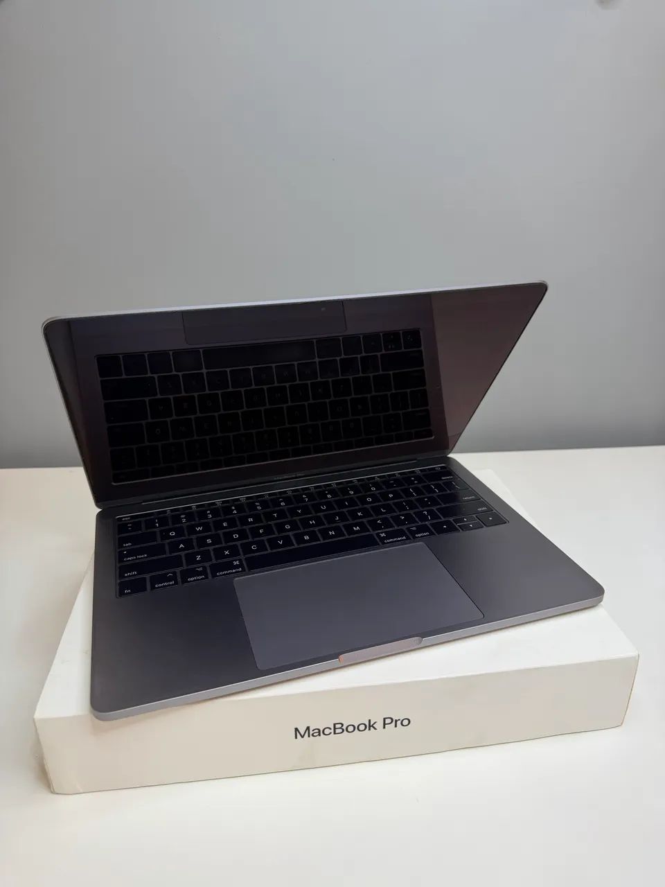 MacBook Pro 2017 A1708 8/128GB OPORTUNIDADE - Notebooks - Caiçaras