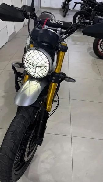 TRIUMPH SCRAMBLER 400X 2025 - Foto 5