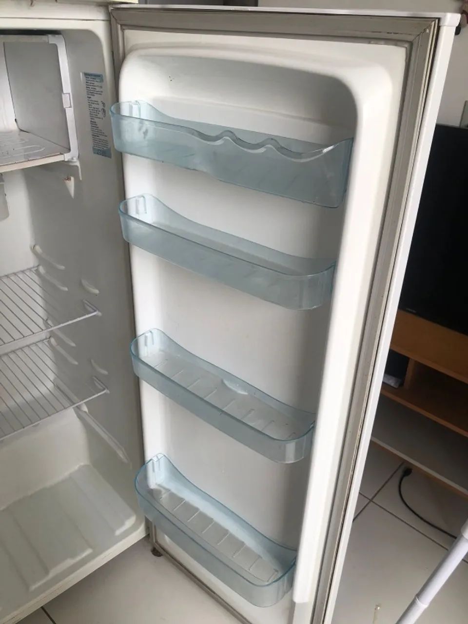 Geladeira Eletrolux 1 porta - Foto 6