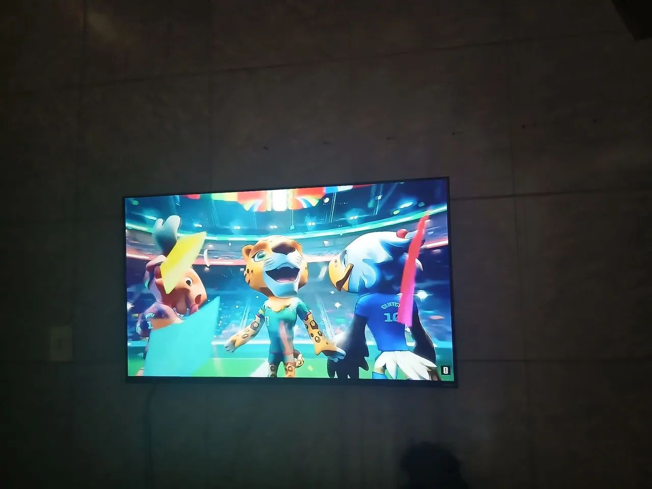 TV esmart 43 polegadas vendo  - Foto 2
