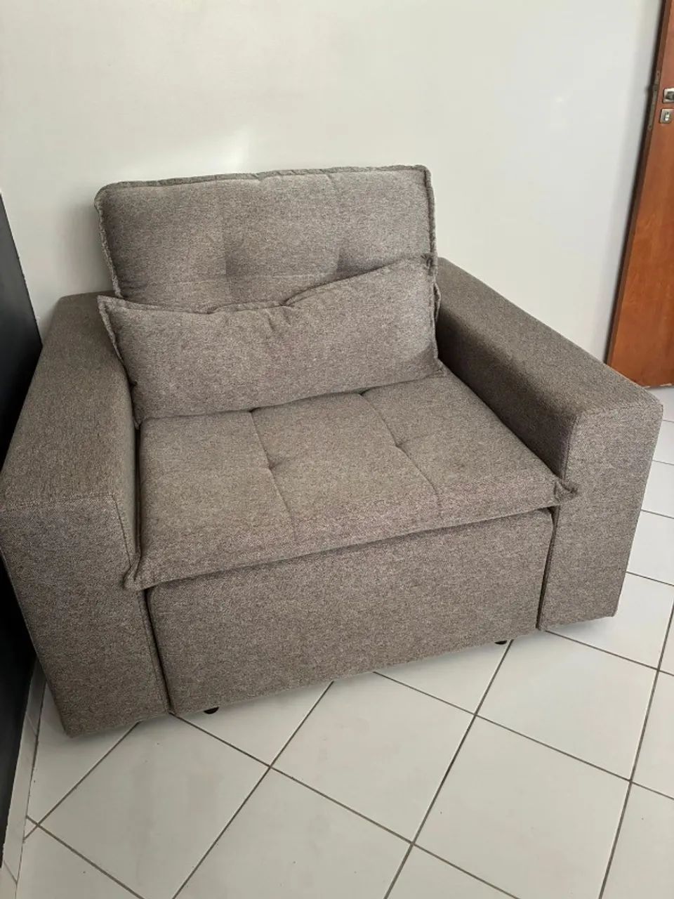 Poltrona Sofá-Cama Reclinável Confortável - Ótimo Estado418478295216312321