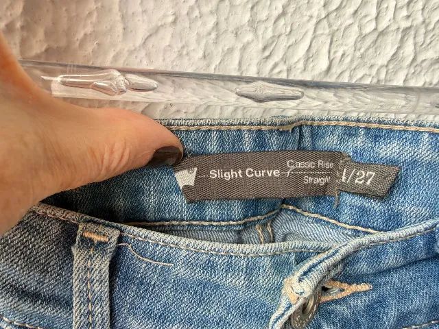 Calça LEVIS Slight Curve 4/27, feminina - Foto 2