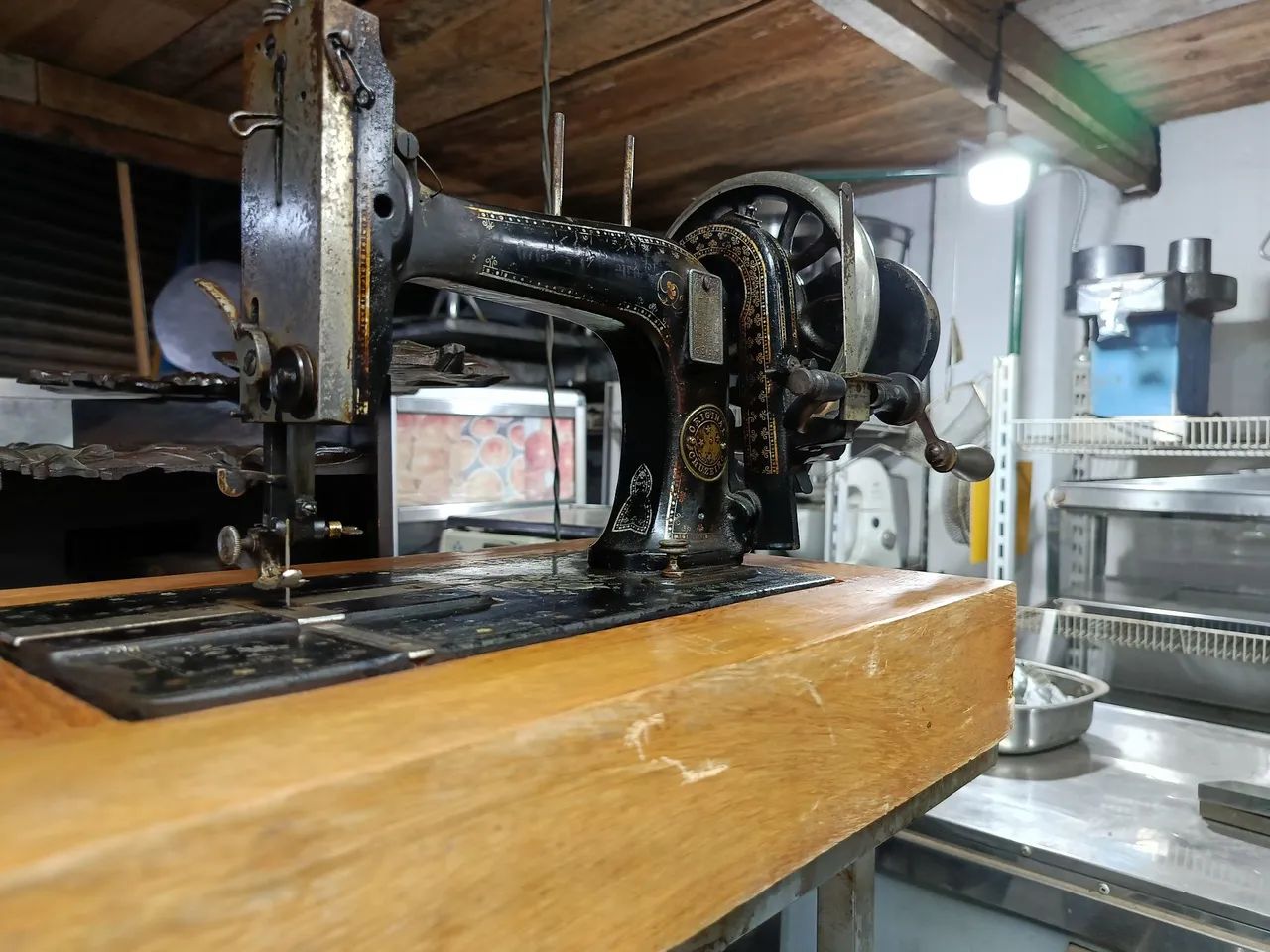 Máquina de costura antiga Original Cruzeiro relíquia  - Foto 3