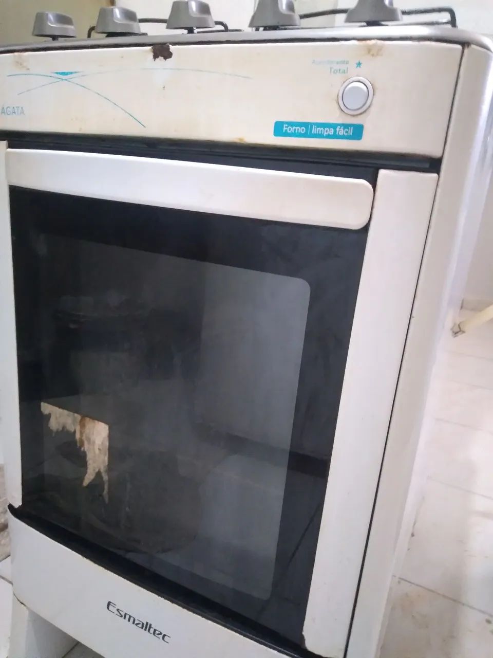 Fogão 4 bocas esmaltec pegando tudo perfeitamente - Foto 2