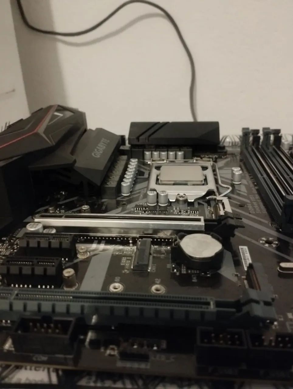 PLACA MAE Z390M GAMING GIGABYTE  - Foto 3