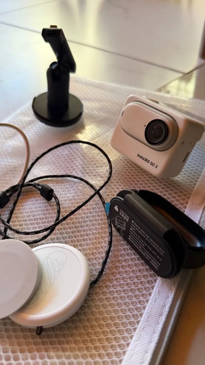 Insta360 Go 3 - Câmera de Ação - Foto 2