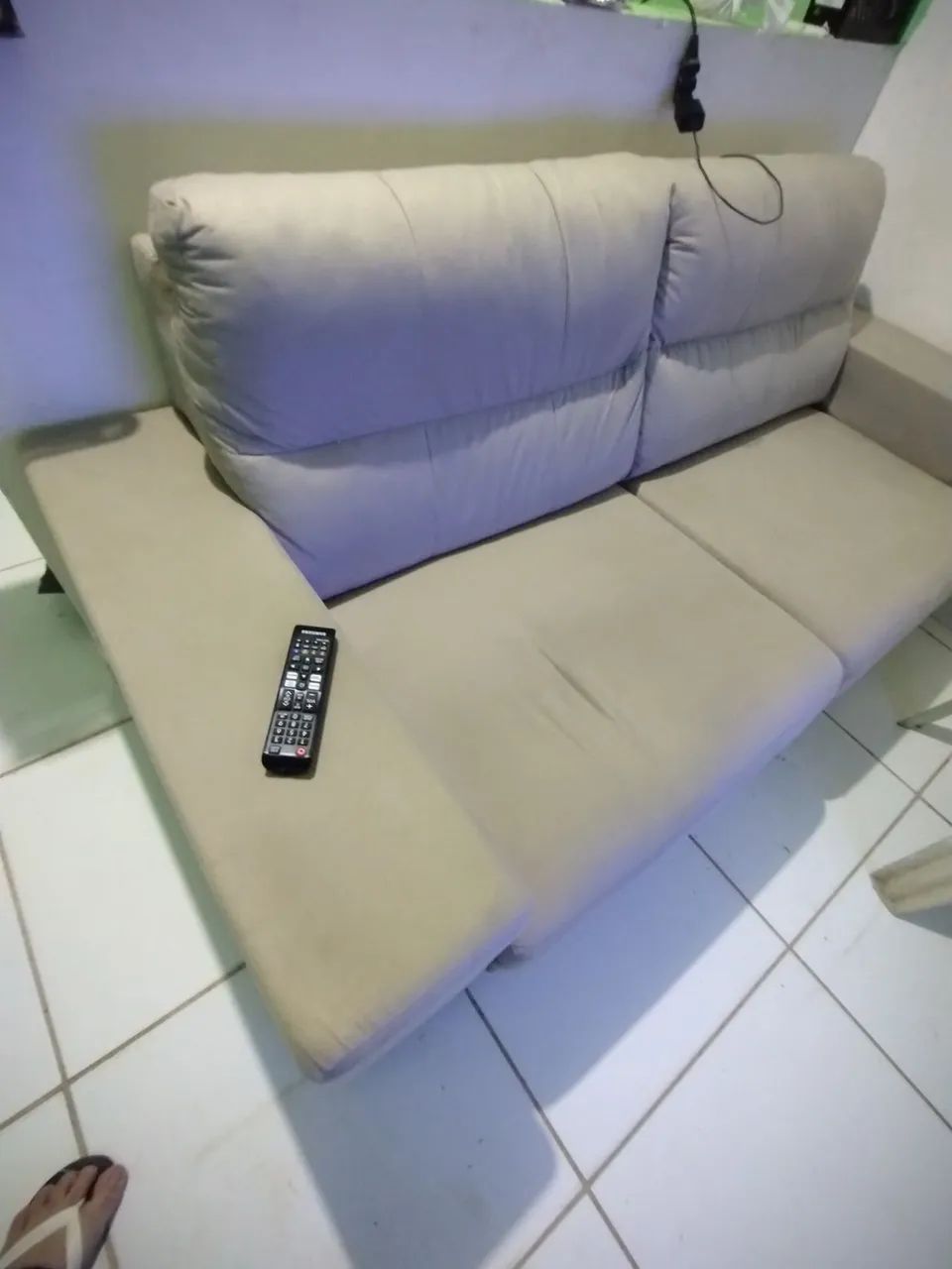 Sofá 3 lugares  - Foto 4
