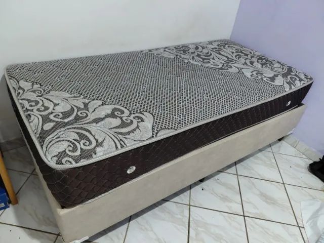 VENDO CAMA BOX SOLTEIRO + COLCHÃO