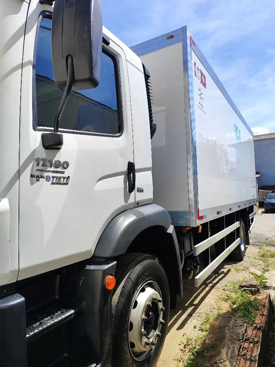 Transporte refrigerado ou carga seca 