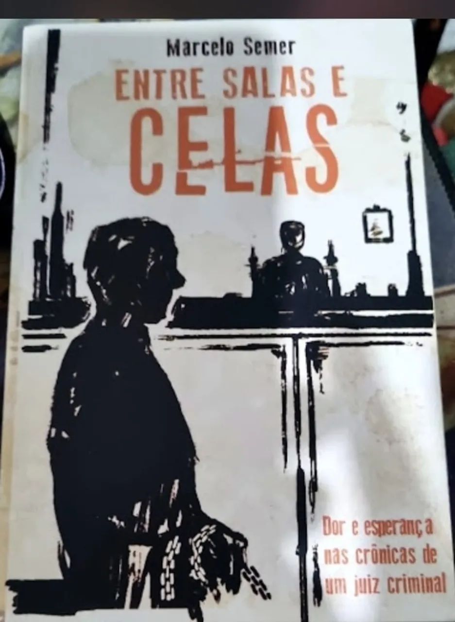 MARCELO SEMER - ENTRE  SALAS E CELAS